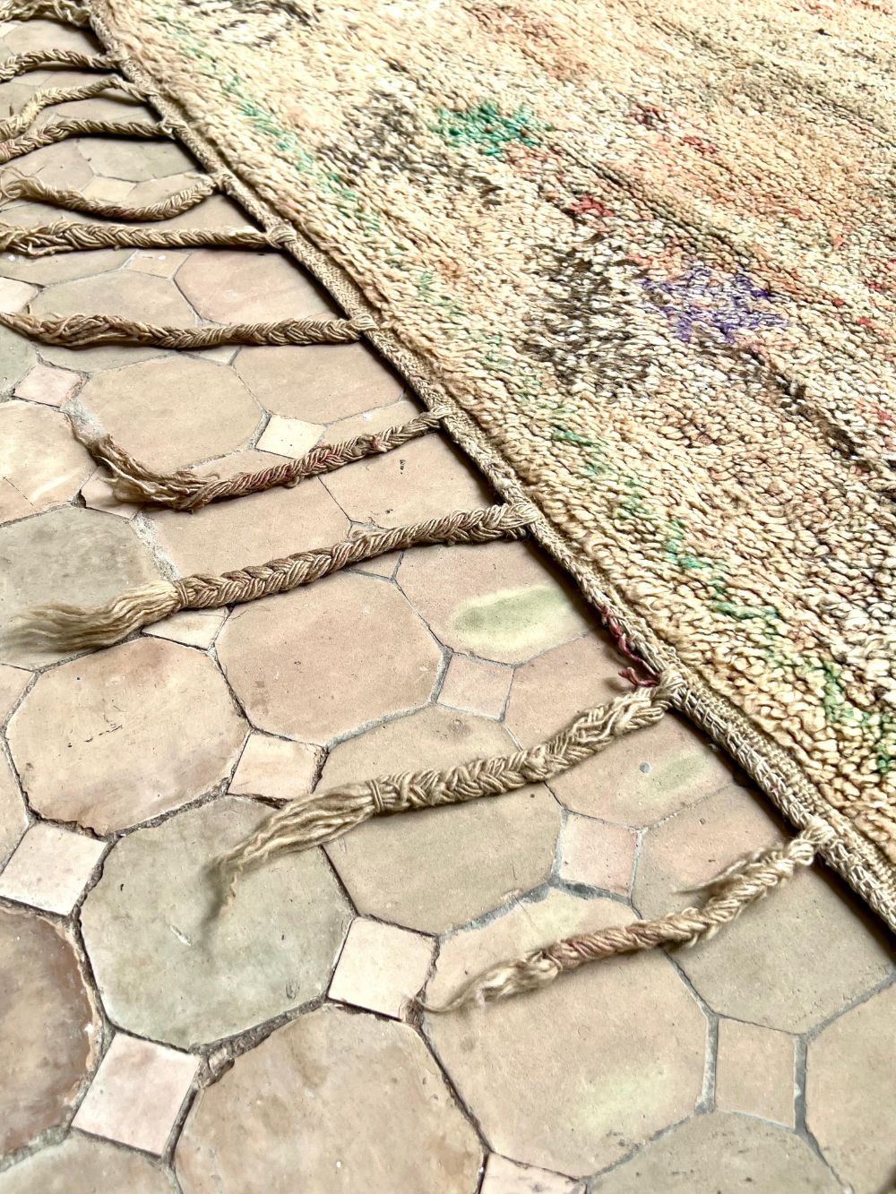 Moroccan Vintage Boujaad Rug 180x195cm