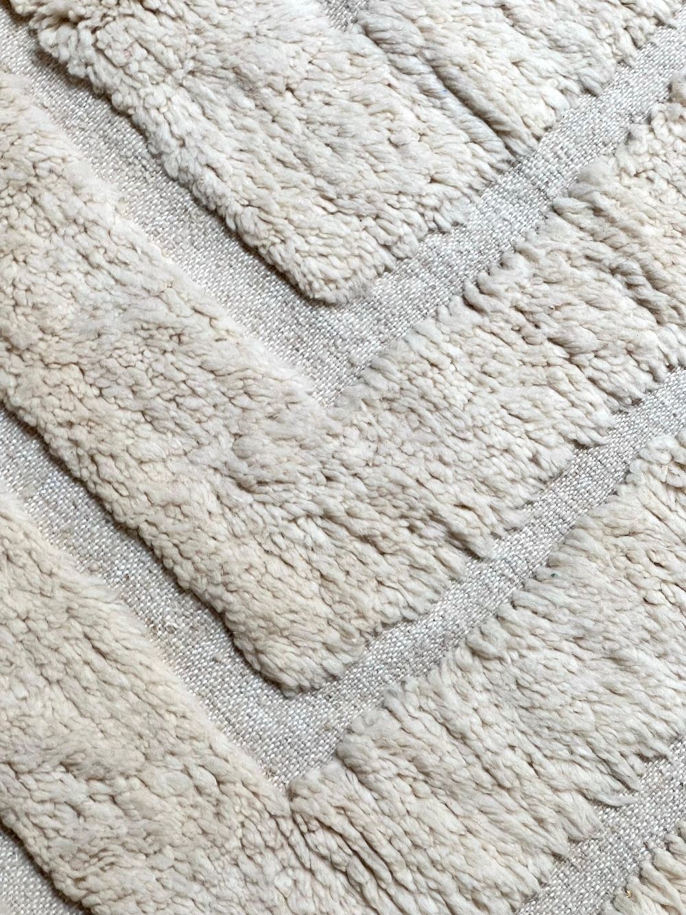 Moroccan All White Rug 345x245cm