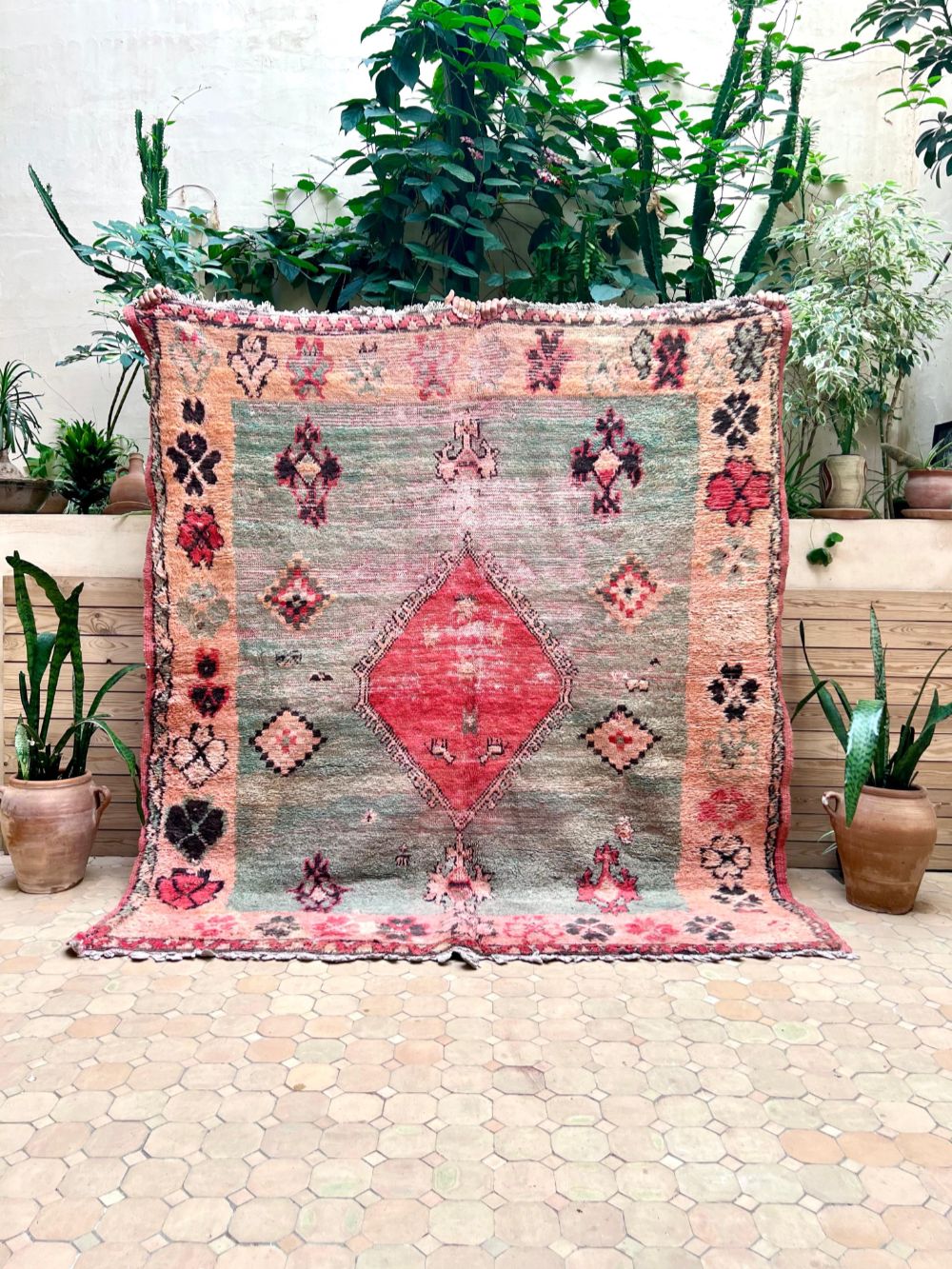 Moroccan Vintage Boujaad Rug 210x190cm