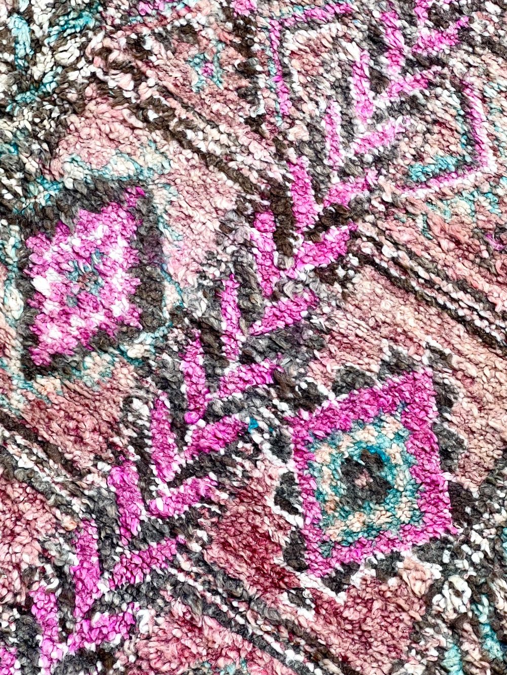 Moroccan Vintage Boujaad Rug 405x230cm