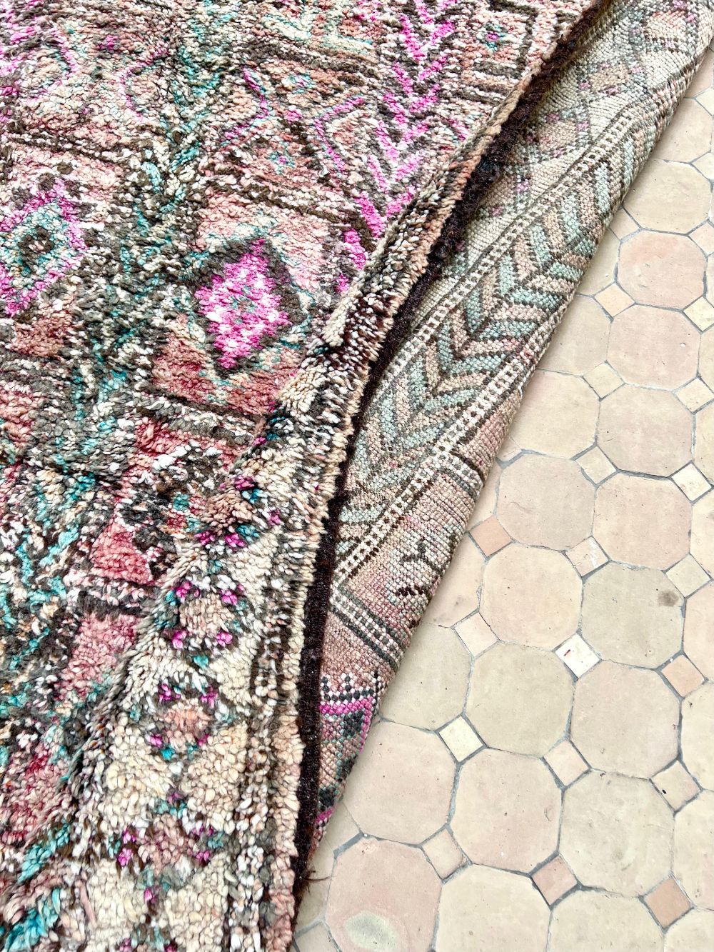 Moroccan Vintage Boujaad Rug 405x230cm