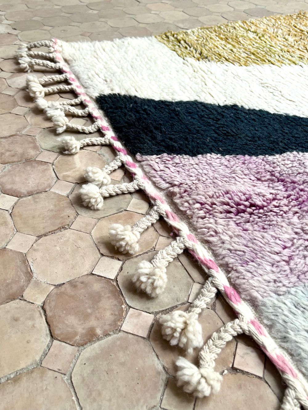 Marokkolainen Boujaad-matto 255x165cm