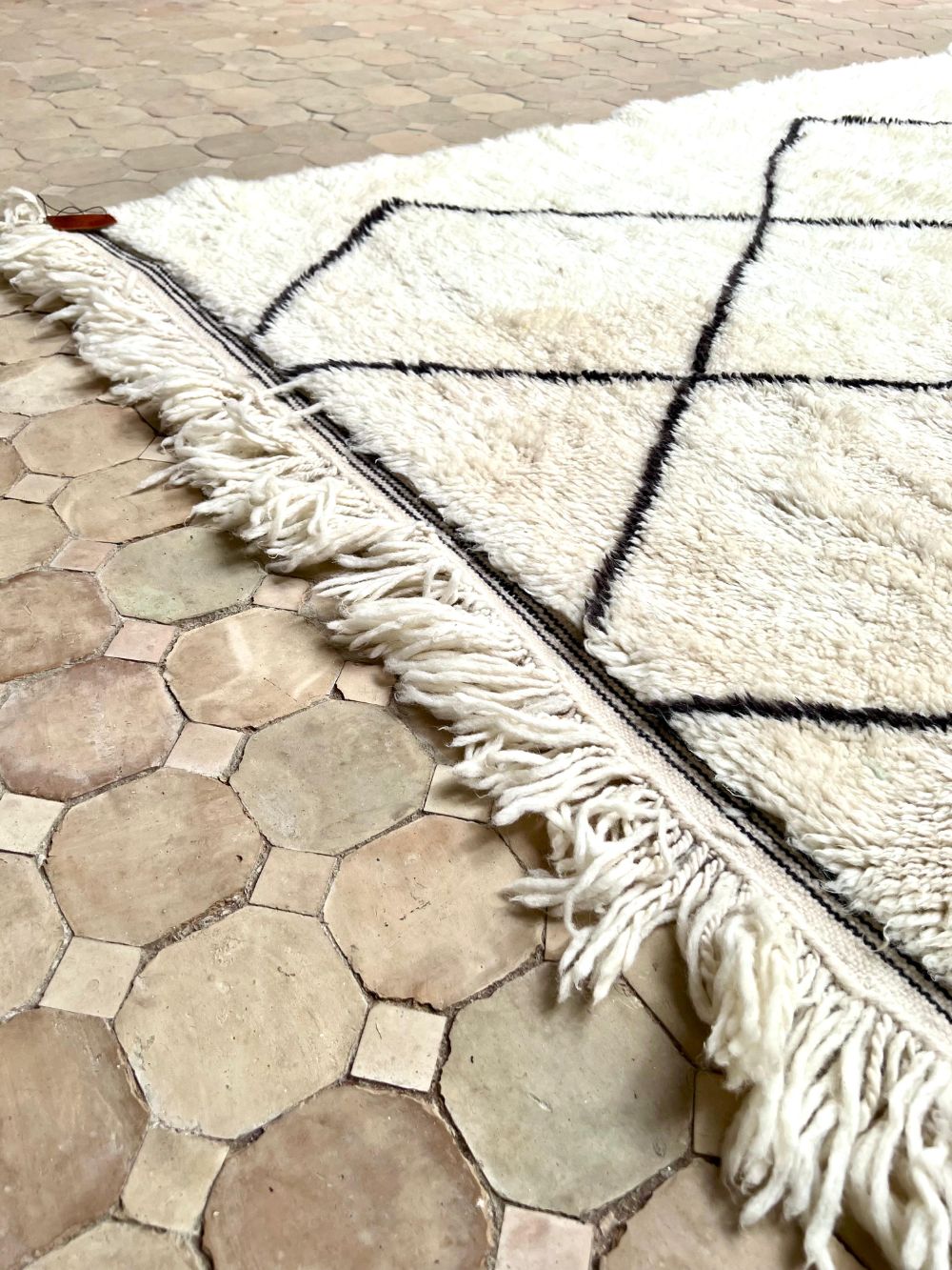 Moroccan Diamond Rug 285x210cm