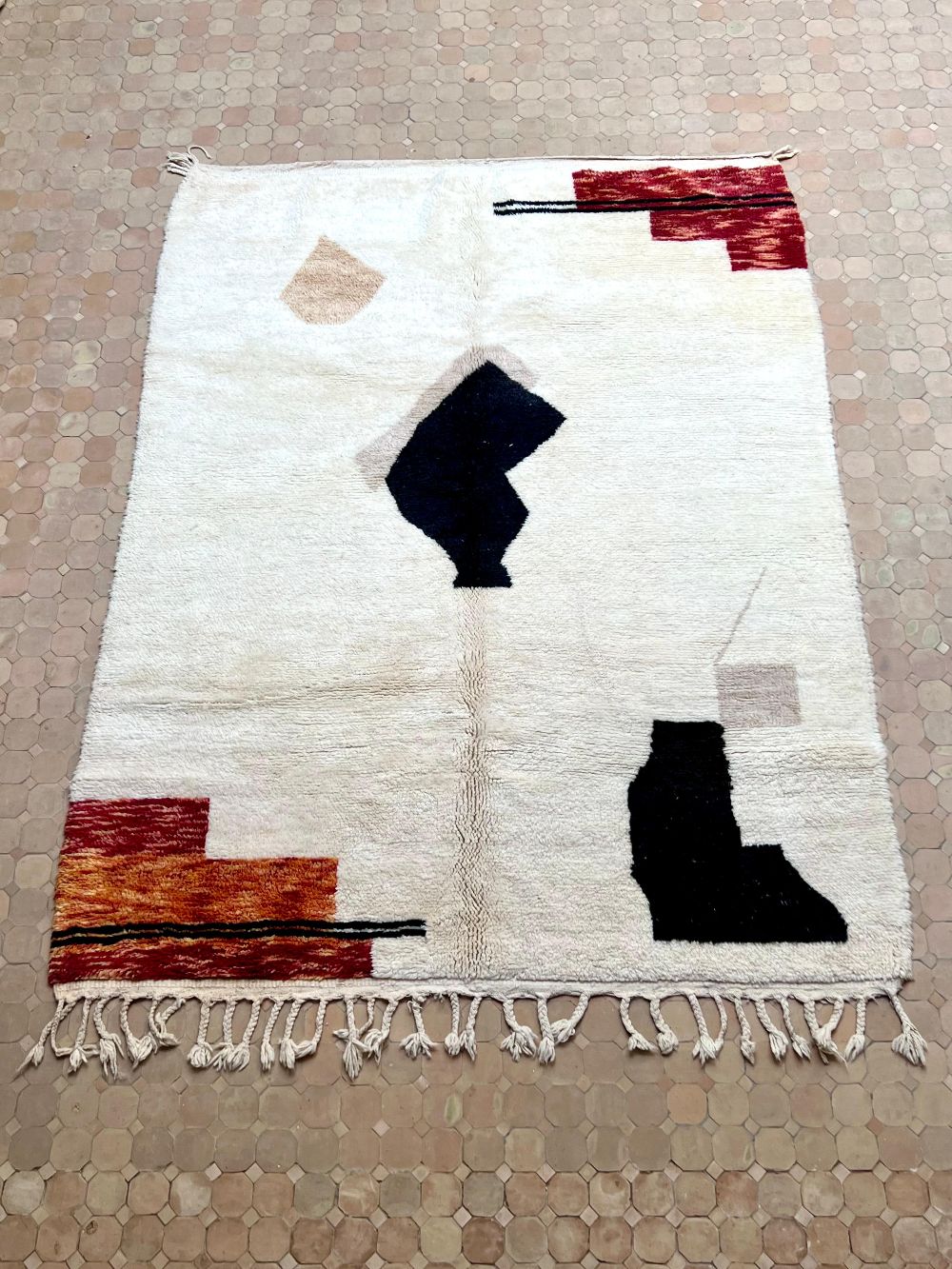 Moroccan Cat Rug 290x215cm