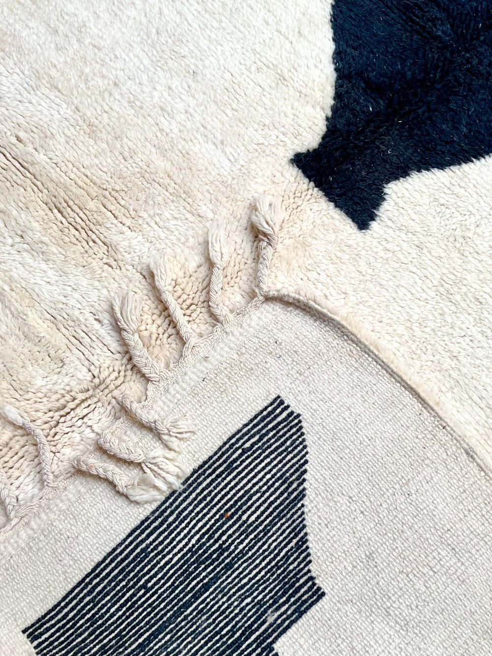 Moroccan Cat Rug 290x215cm