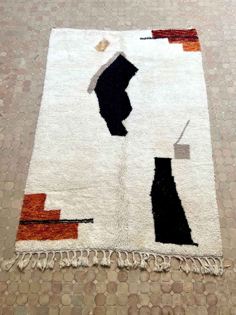 Moroccan Cat Rug 295x200cm
