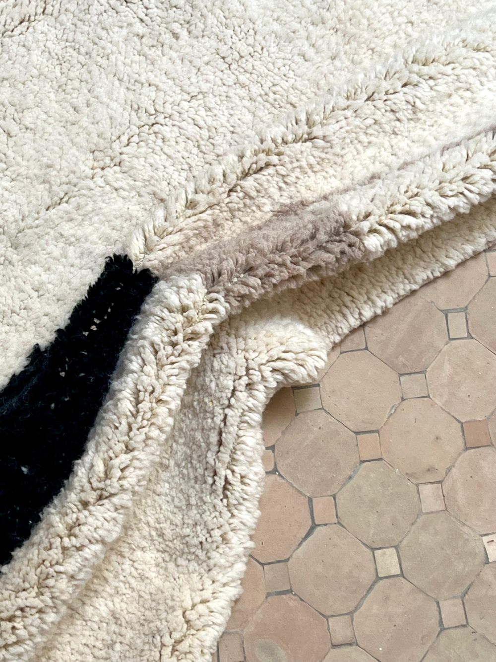 Moroccan Cat Rug 295x200cm