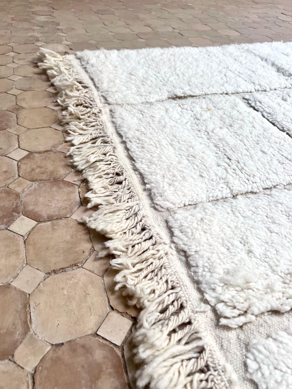 Moroccan All White Rug 300x195cm