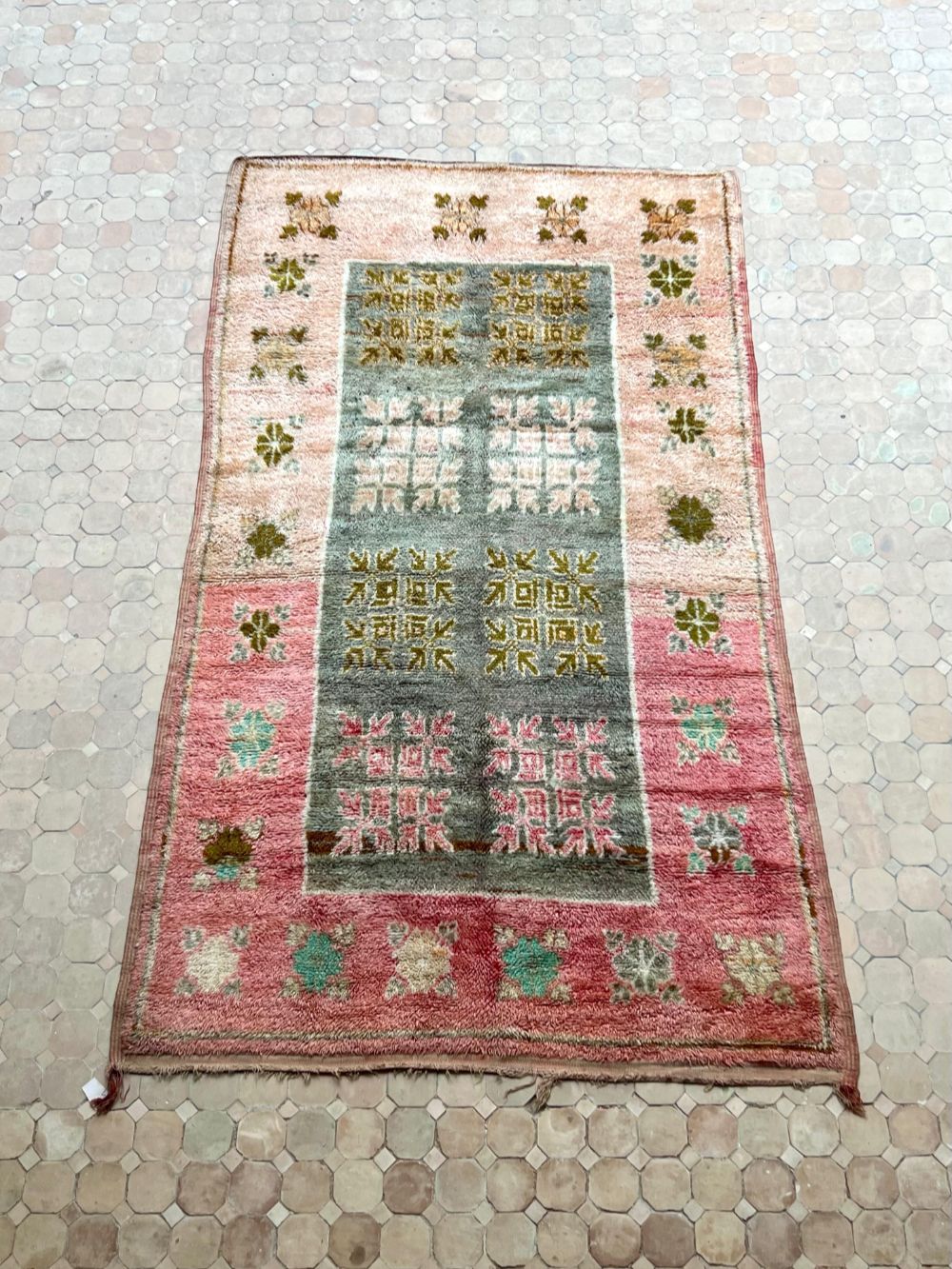 Moroccan Vintage Boujaad Rug 260x145cm