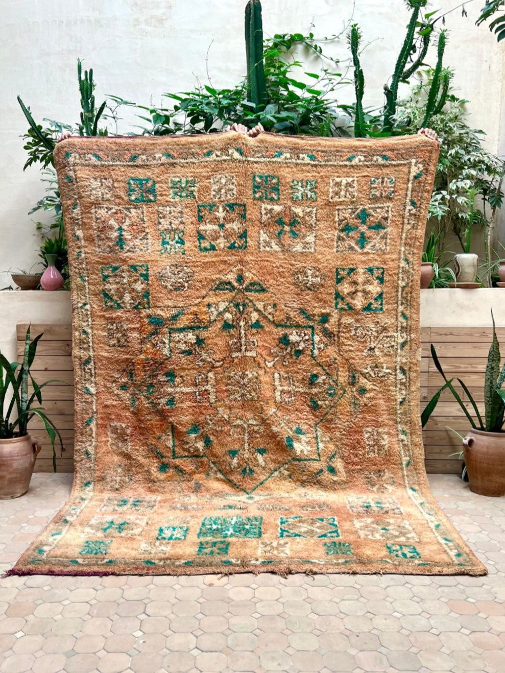 Moroccan Vintage Boujaad Rug 285x195cm