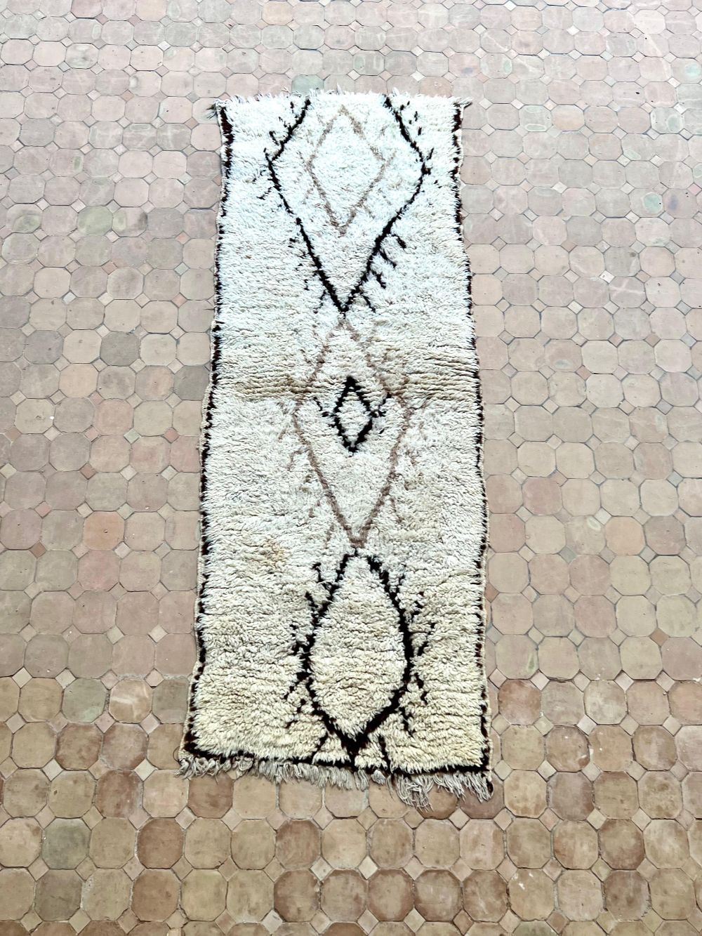 Marokkolainen vintage Azilal-matto 185x70cm