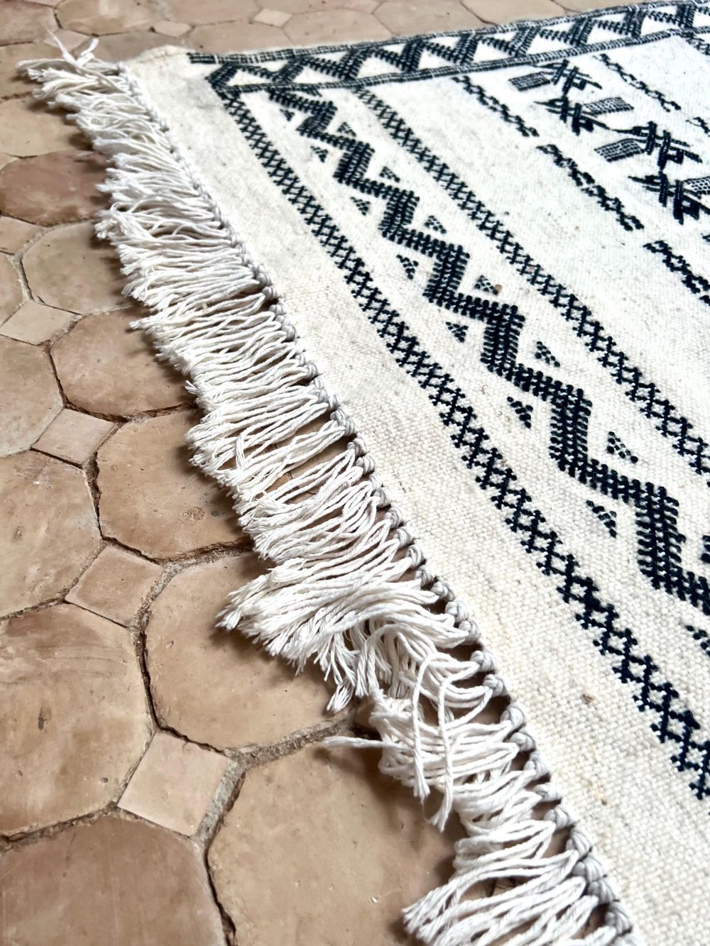 Moroccan Flatweave RunnerRug 295x85cm