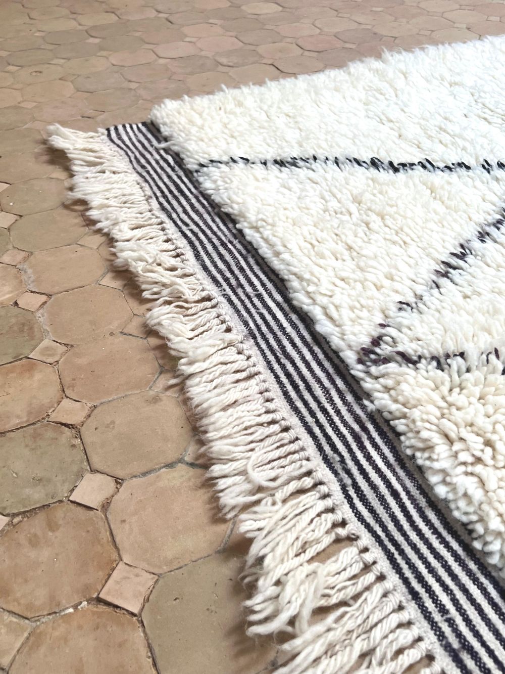 Moroccan Marmoucha Rug 240x140cm