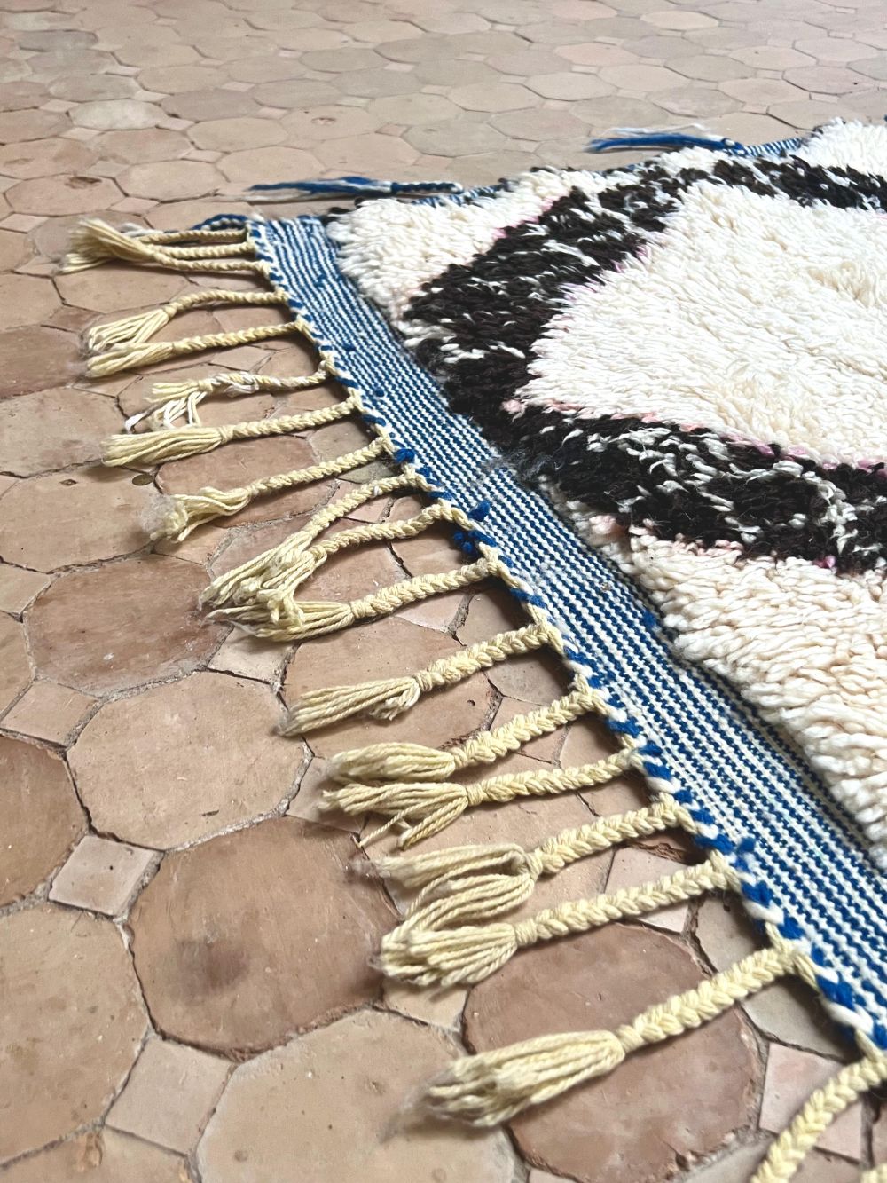 Moroccan Marmoucha Rug 250x140cm
