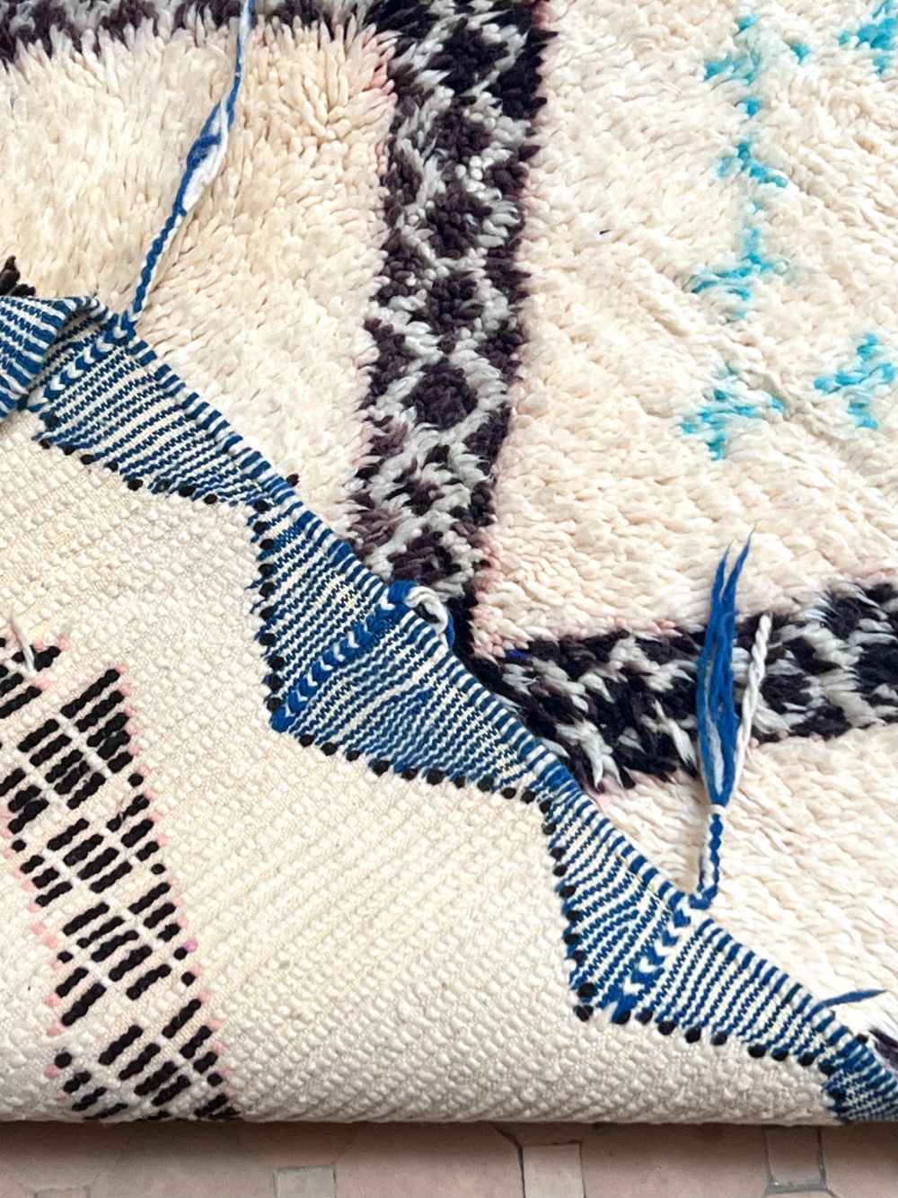 Moroccan Marmoucha Rug 250x140cm