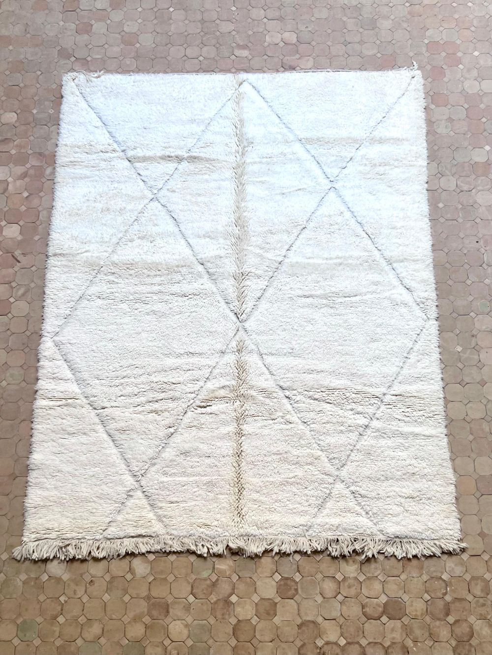 Moroccan All White Rug 285x210cm
