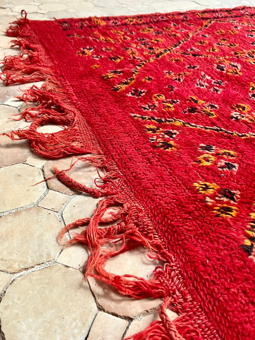 Moroccan Vintage Boujaad Rug 265x165cm