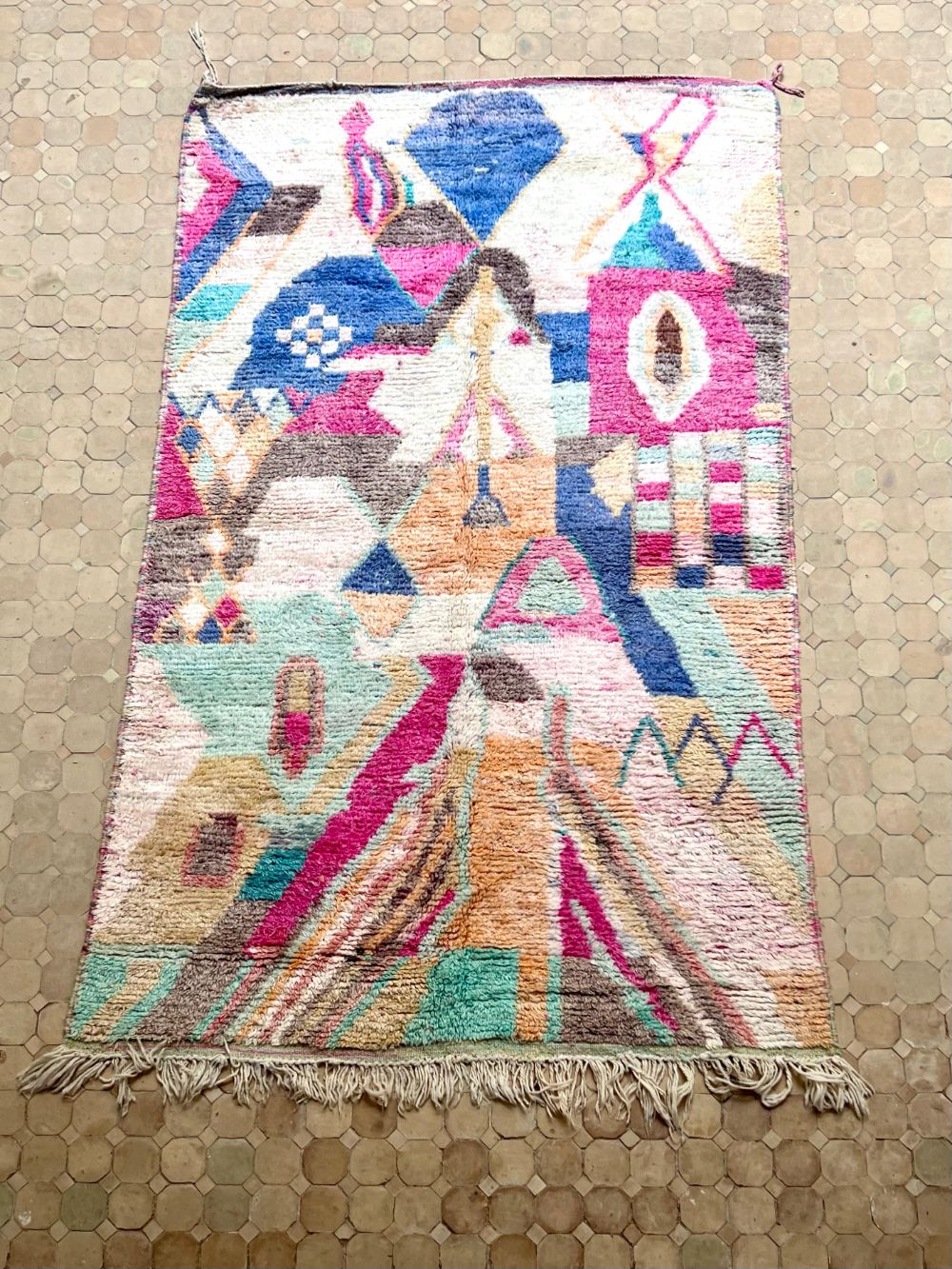 Moroccan Boujaad Rug 270x160cm
