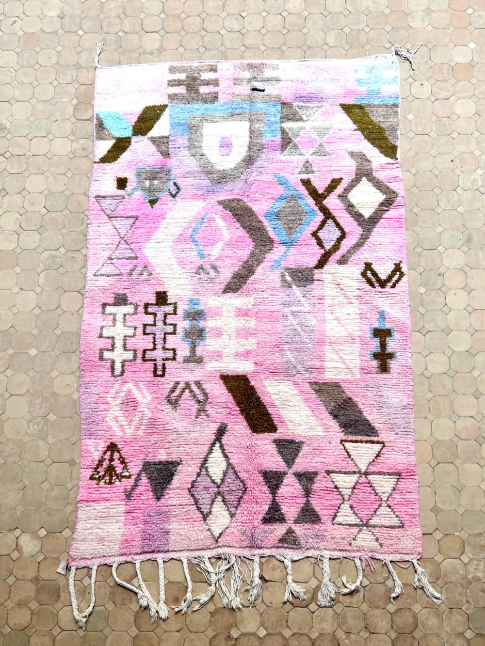 Moroccan Boujaad Rug 235x140cm