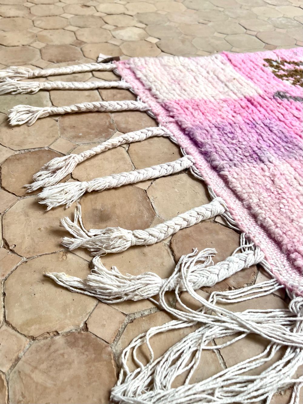 Moroccan Boujaad Rug 235x140cm