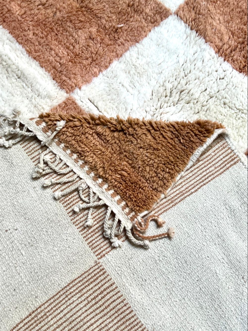 Marokkolainen ruudullinen matto 305x260cm