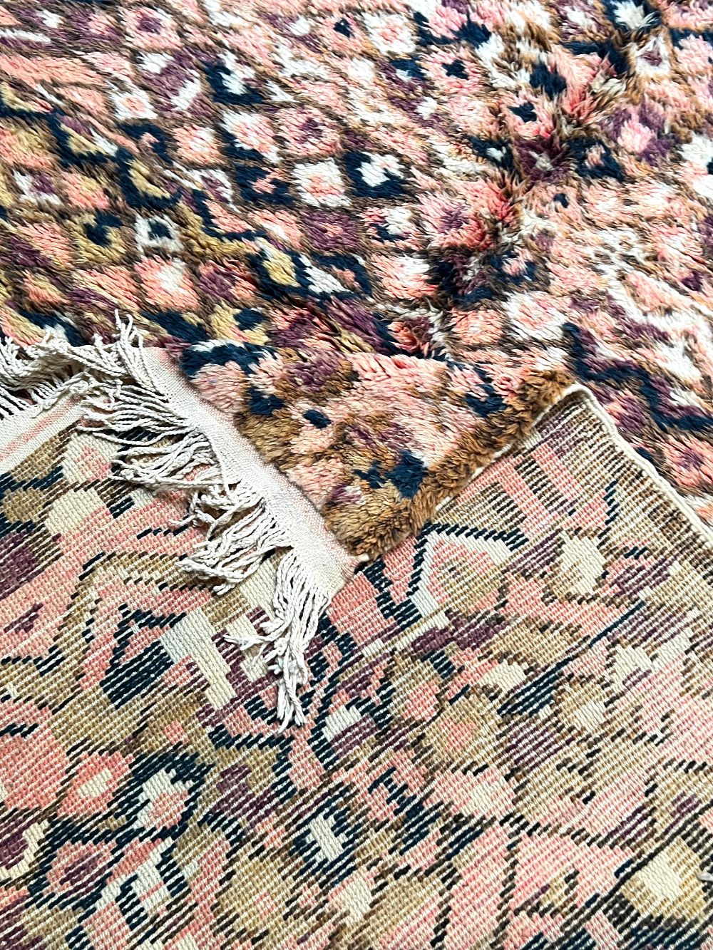 Moroccan Saghira Rug 305x200cm