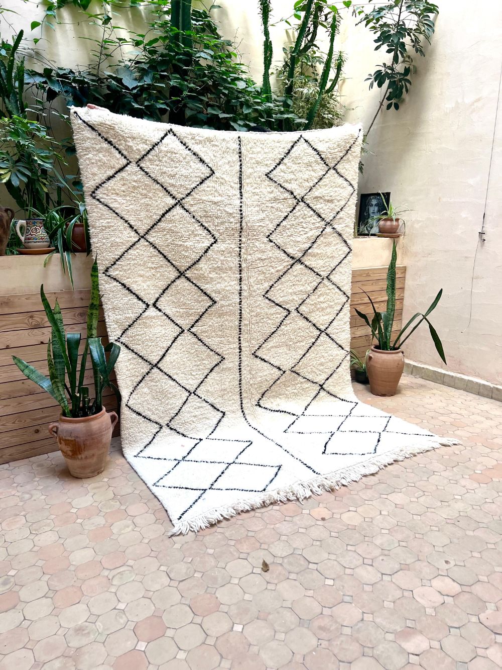 Moroccan Diamond Rug 255x165cm