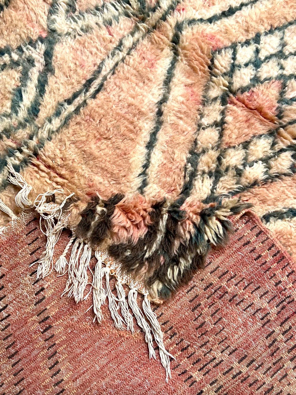 Moroccan Vintage Boujaad Rug 200x120cm