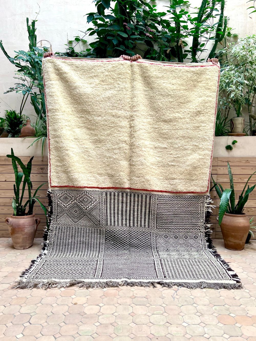 Marokkolainen nukaton matto 250x165cm