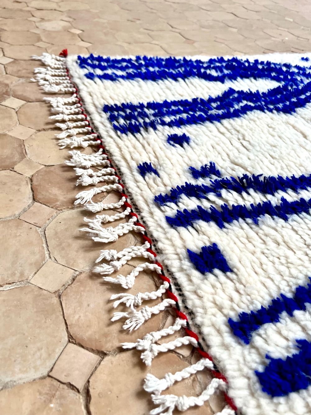 Moroccan Azilal Rug 160x100cm