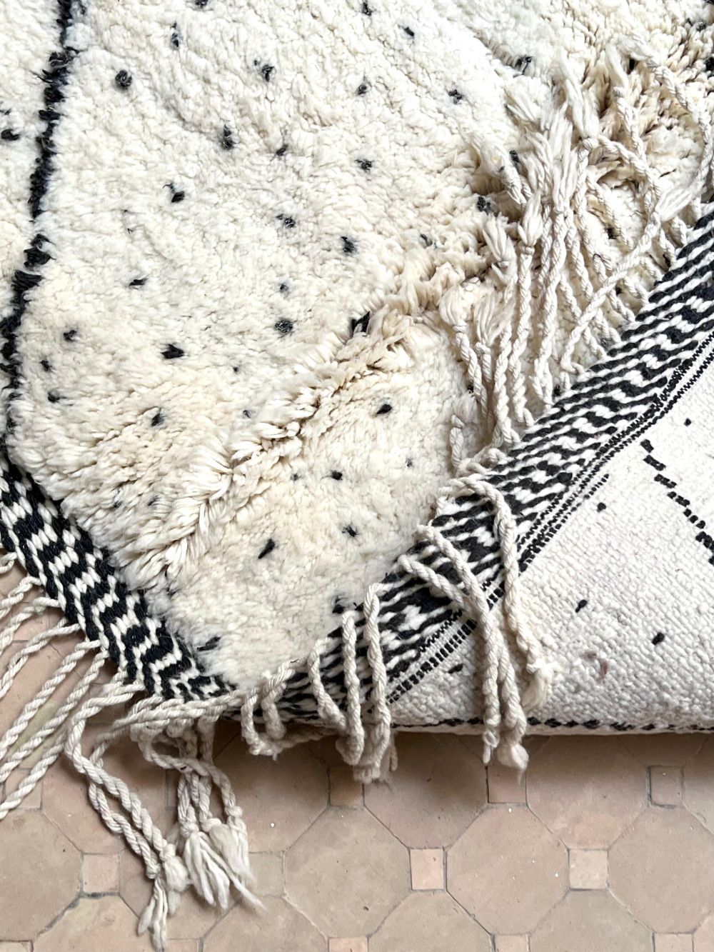 Marokkolainen Mrirt matto 305x245cm