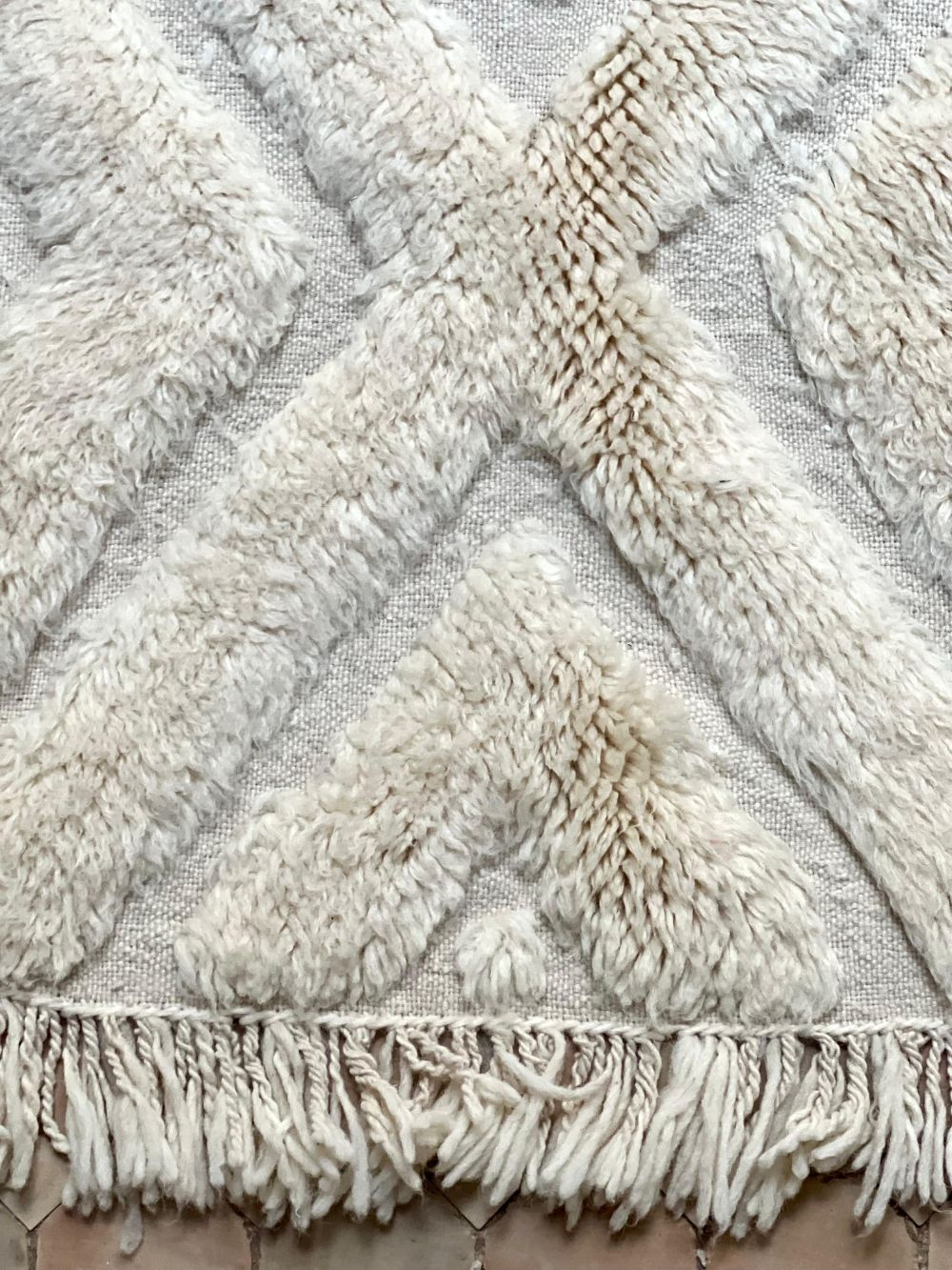 Marokkolainen valkoinen matto 230x145cm