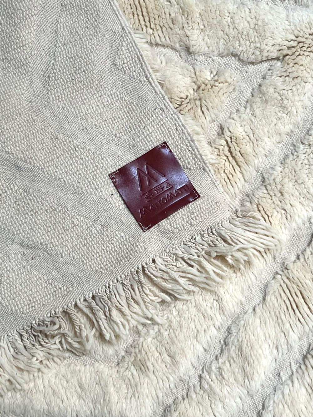 Marokkolainen valkoinen matto 230x145cm