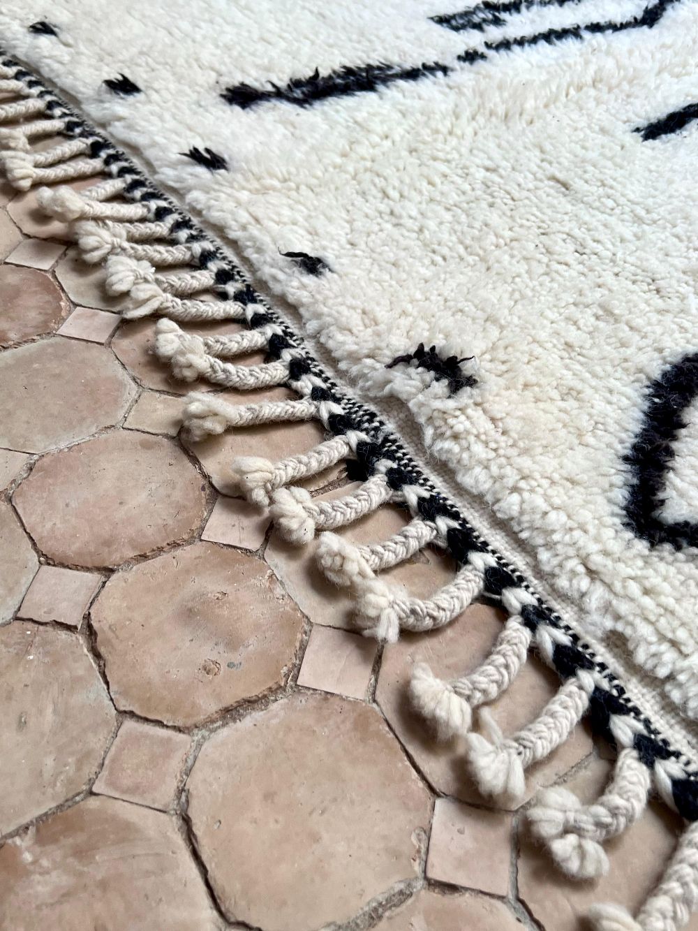 Marokkolainen Azilal-matto 200x145cm