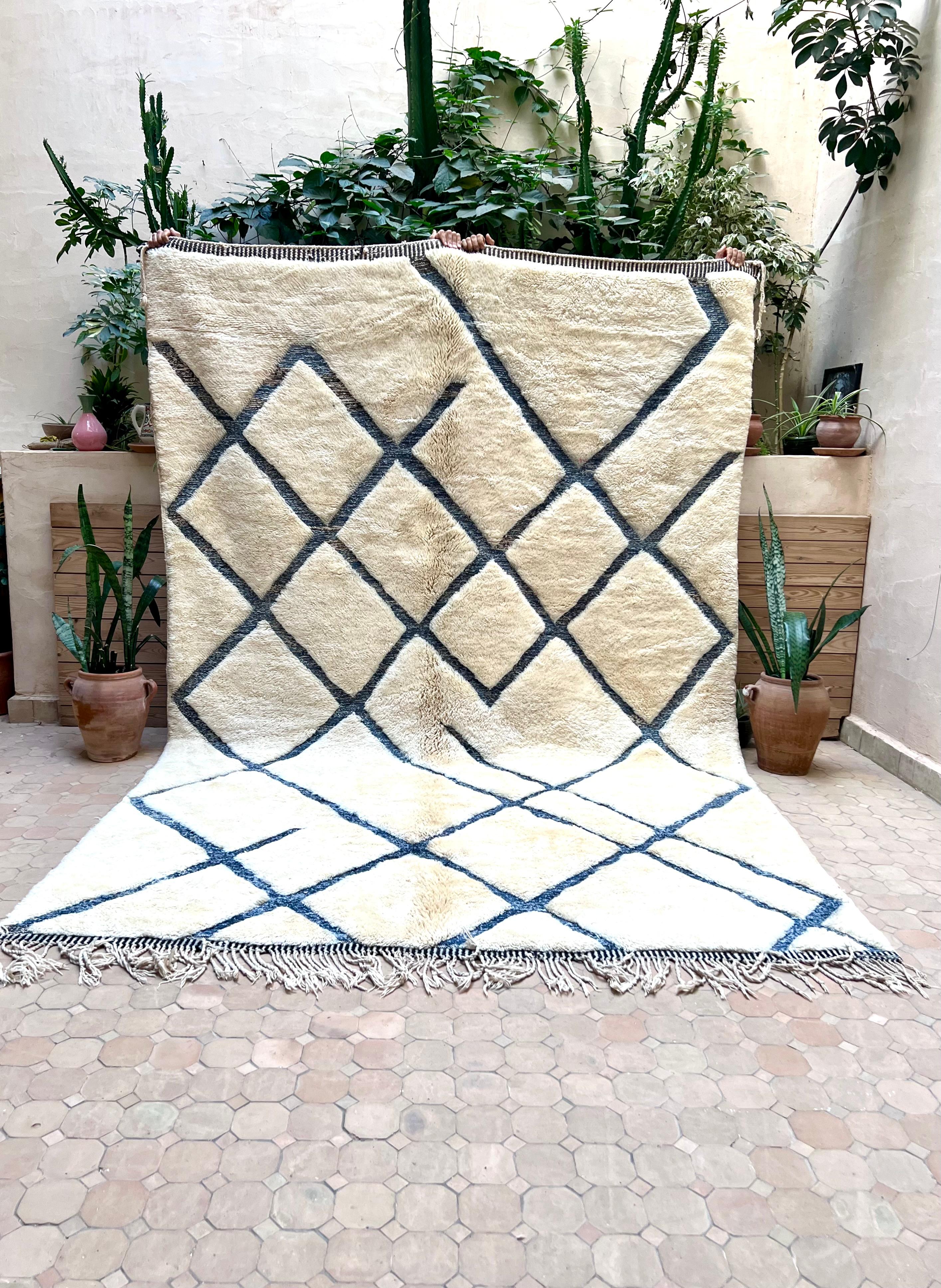 Marokkolainen Mrirt matto 325x215cm