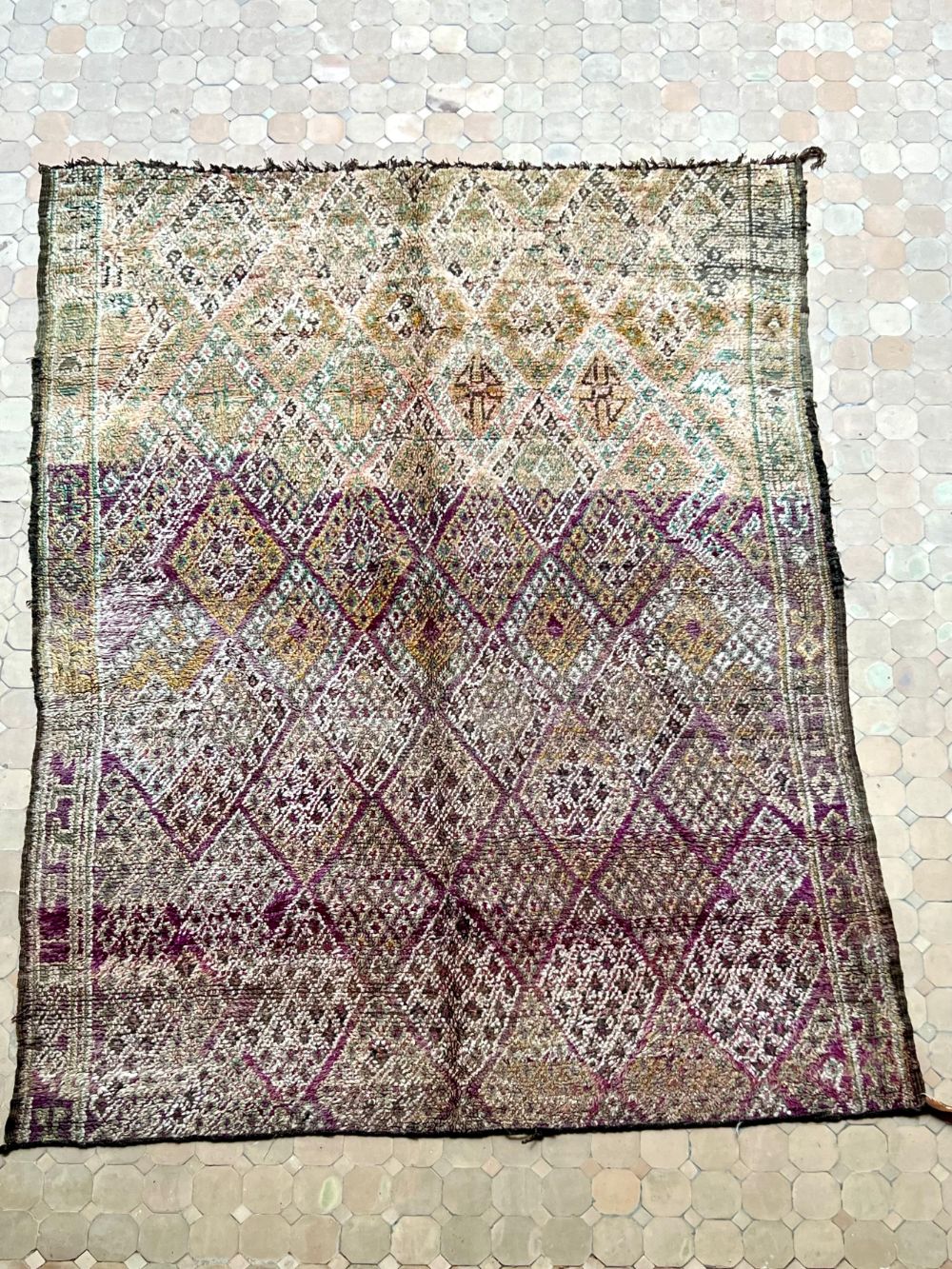 Marokkolainen vintage Zayane matto 245x180cm