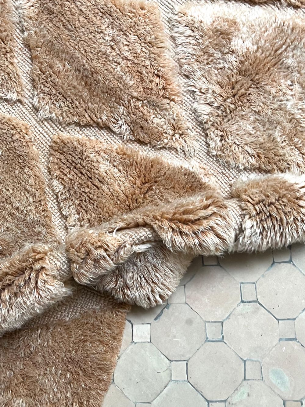 Marokkolainen Mrirt-matto 240x135cm