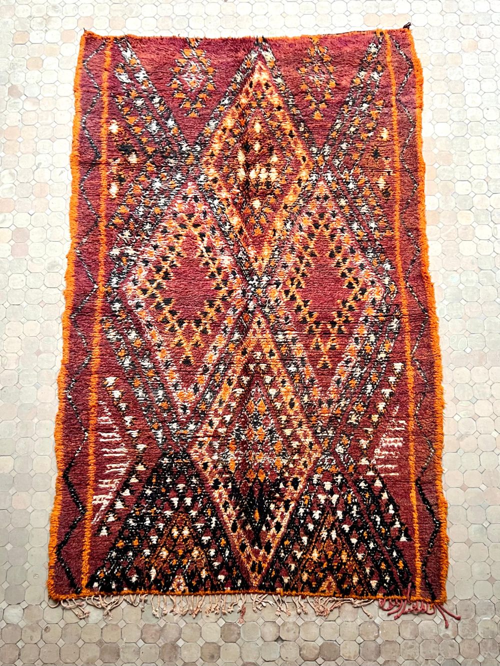 Marokkolainen vintage Beni M'Guild matto 340x205cm