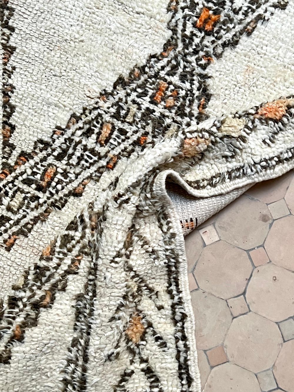 Moroccan Vintage Marmoucha Rug 245x200cm