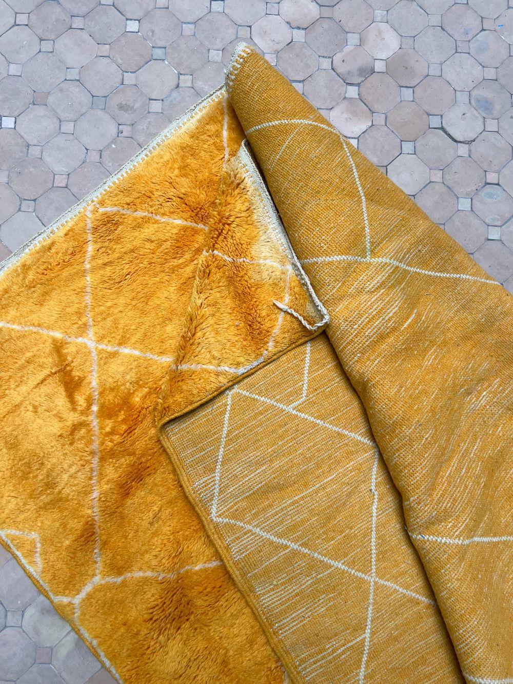 Moroccan Mrirt Rug 310x235cm