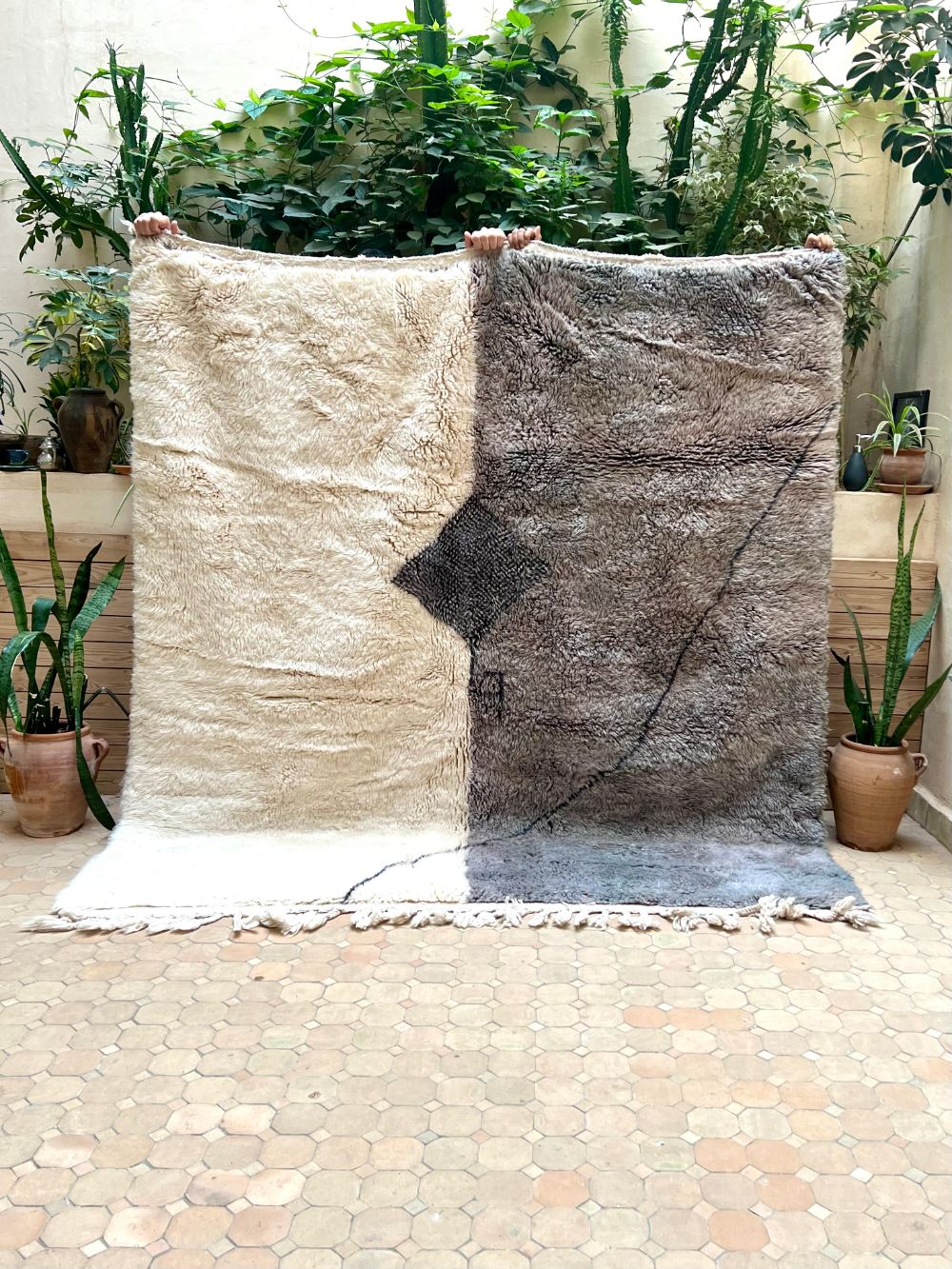 Moroccan Hanzo Rug 230x215cm