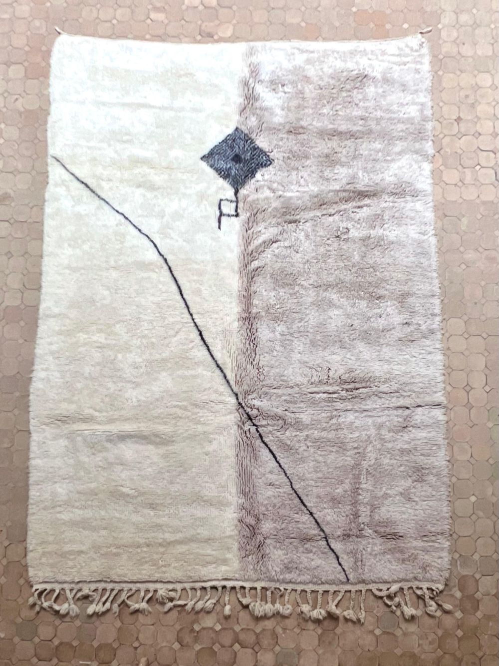 Moroccan Hanzo Rug 305x210cm