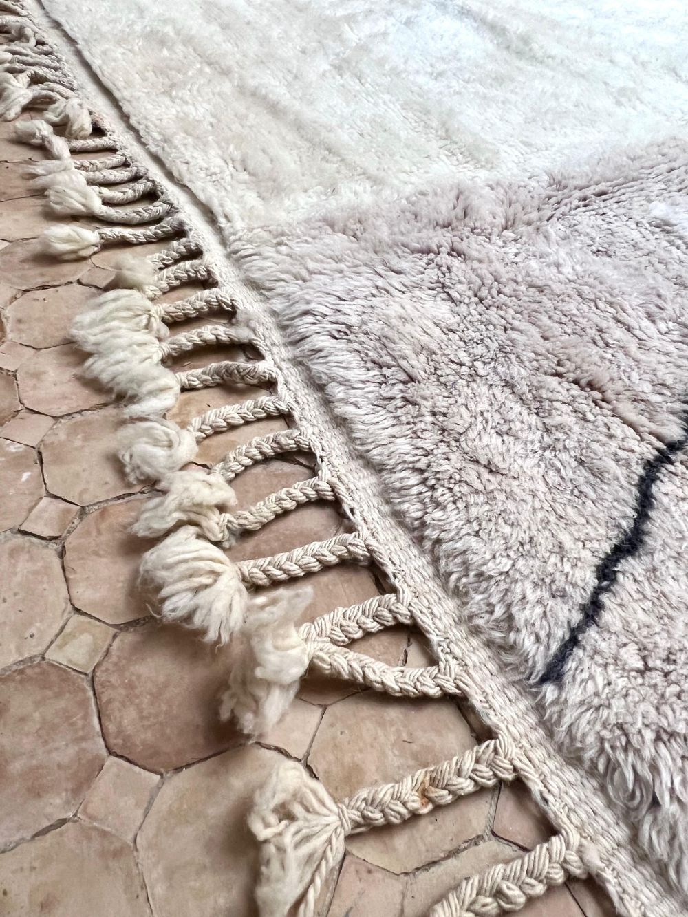 Moroccan Hanzo Rug 305x210cm