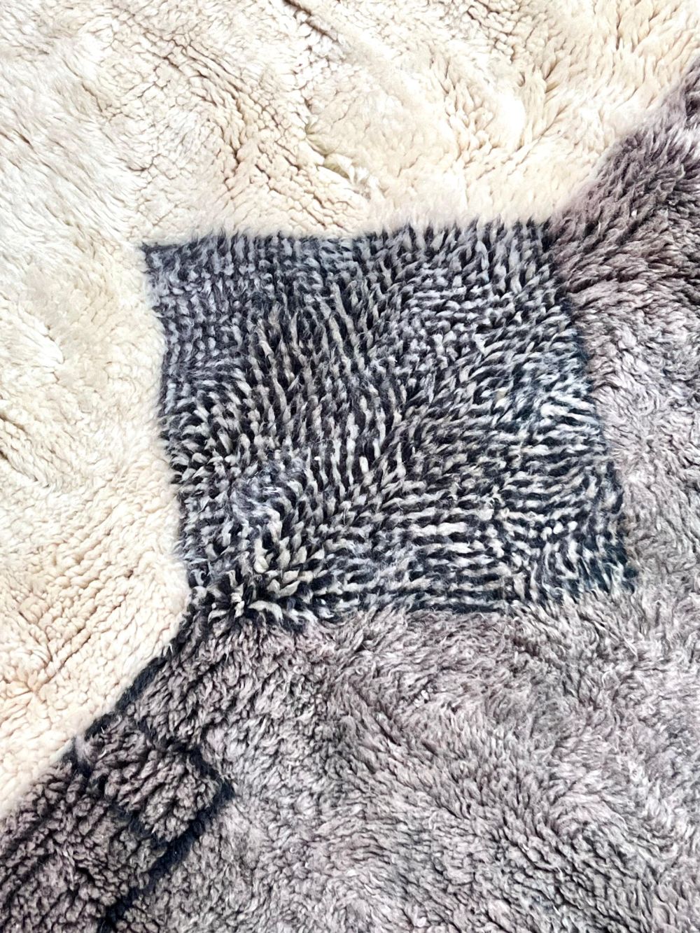 Moroccan Hanzo Rug 230x215cm