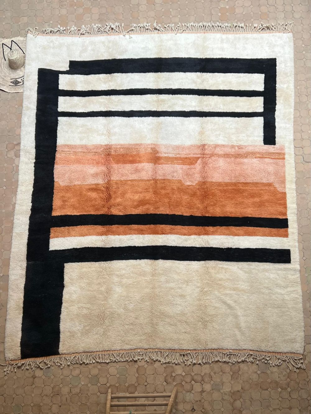 Moroccan Mrirt Rug 405x315cm