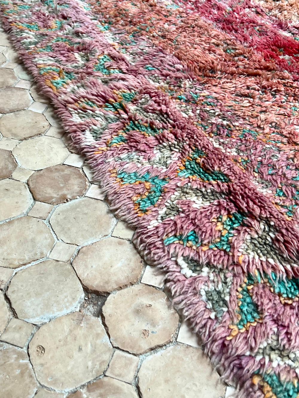 Moroccan Vintage Zayane Rug 310x195cm