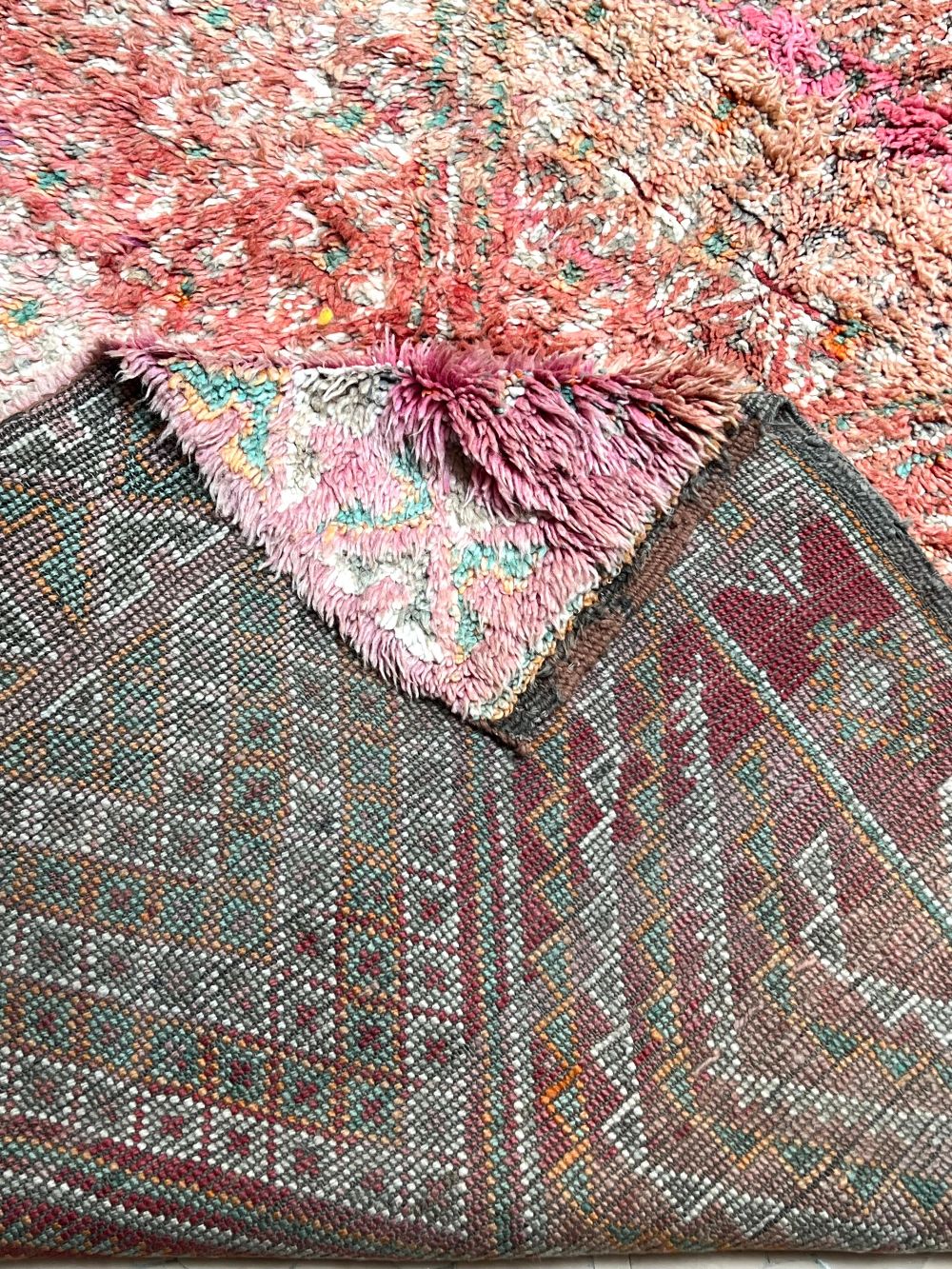 Moroccan Vintage Zayane Rug 310x195cm