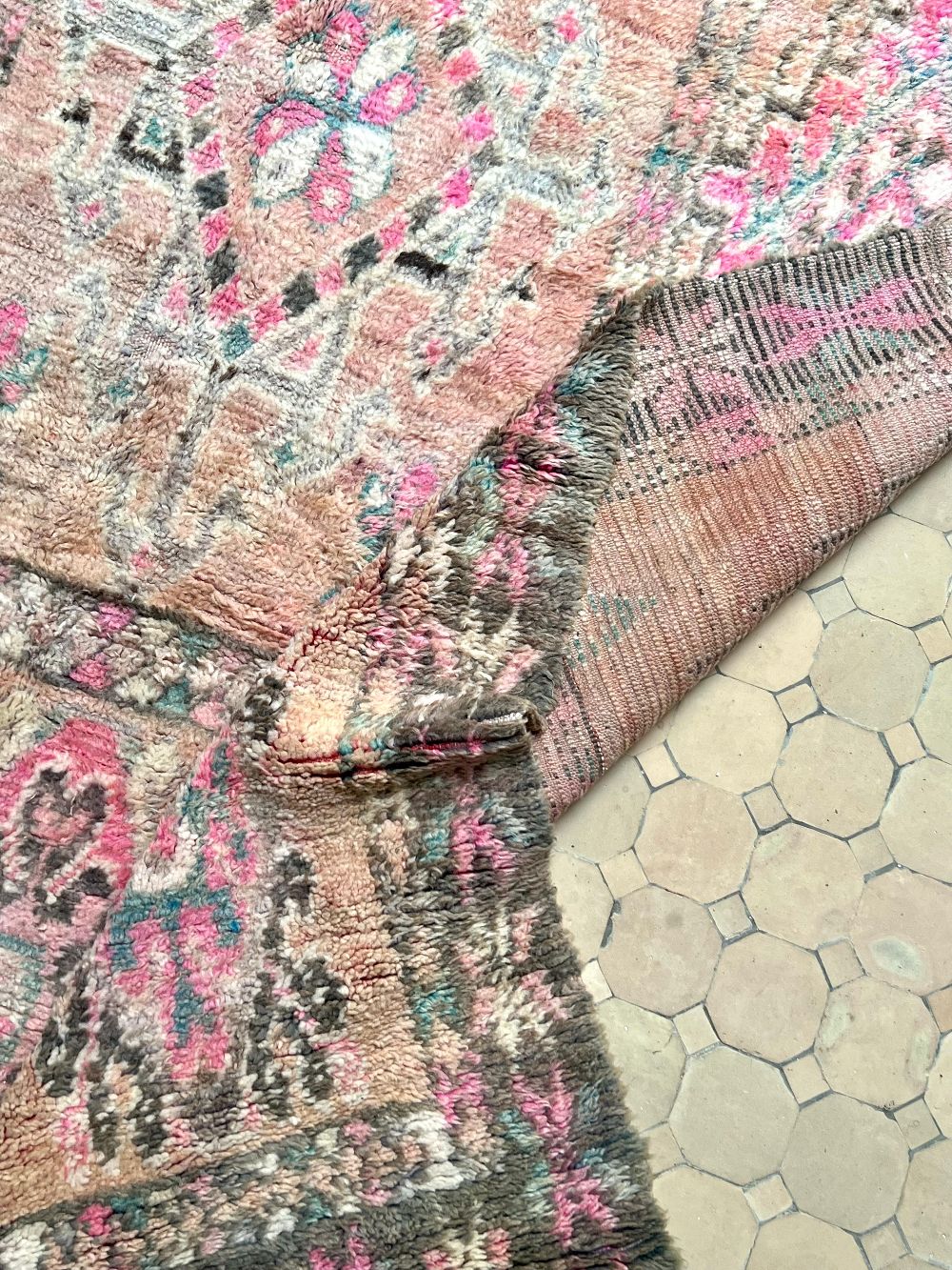 Moroccan Vintage Boujaad Rug 340x190cm