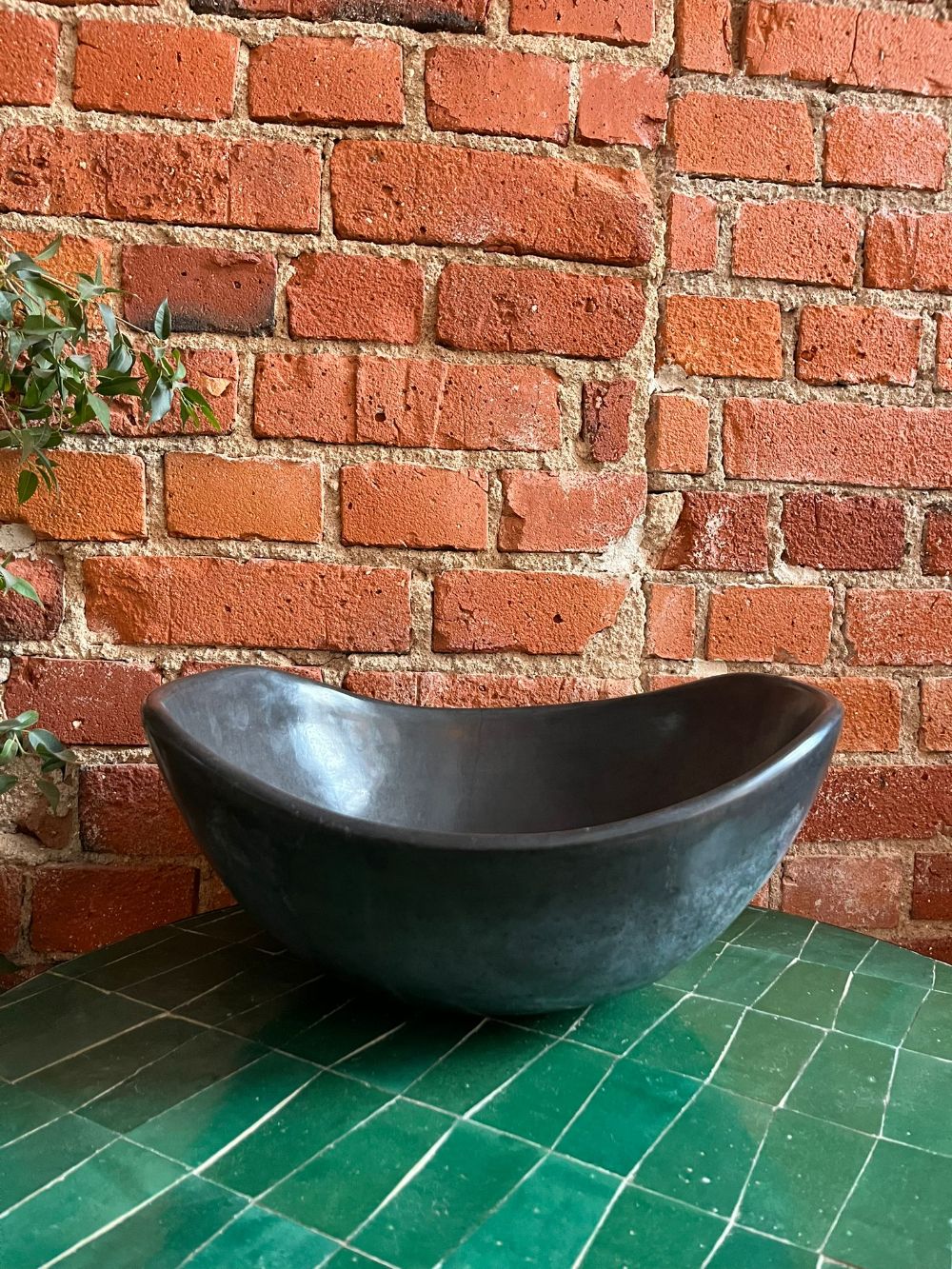 Moroccan Washbasin sink graphite grey Tadelakt