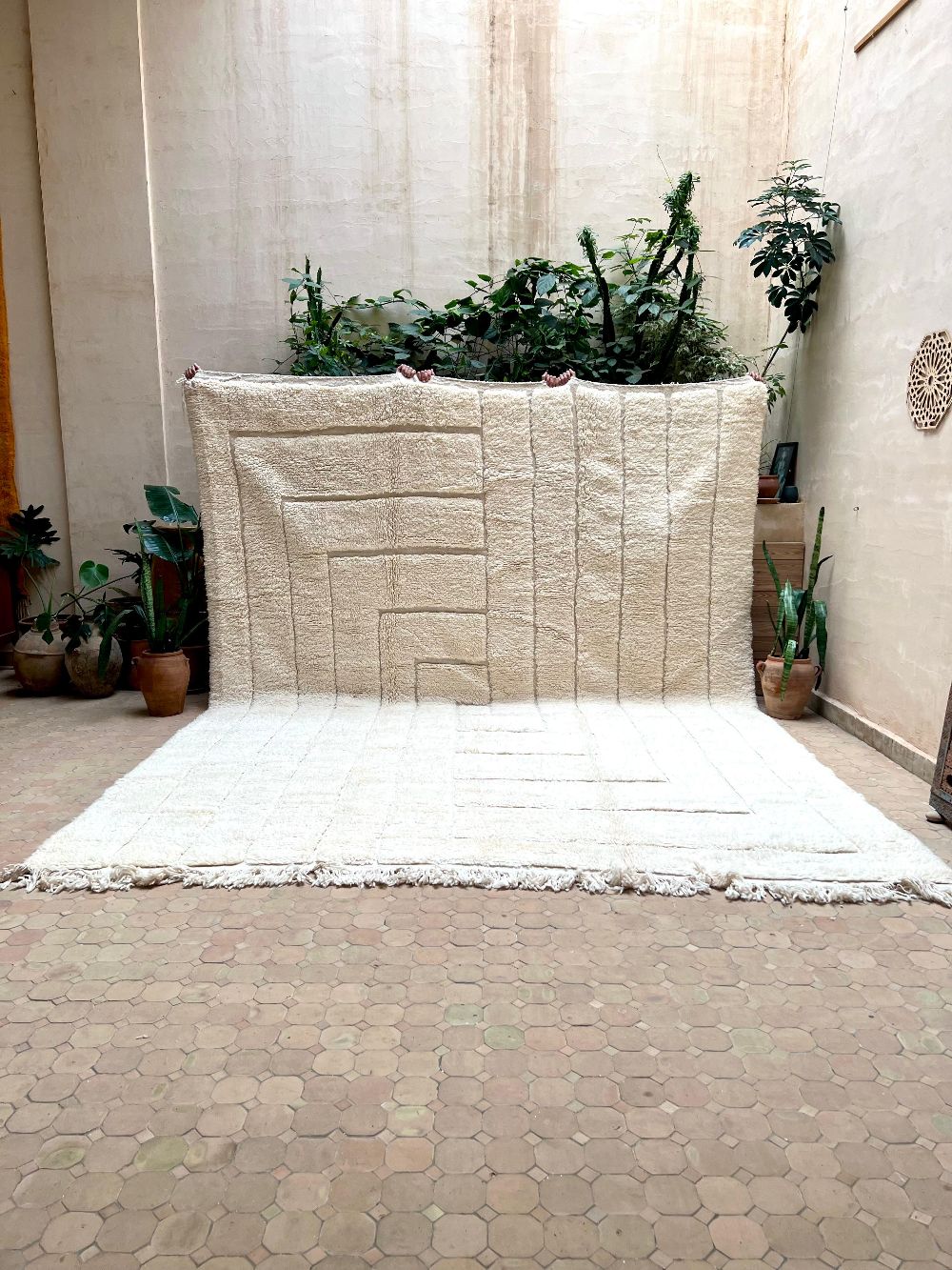 Moroccan All White Rug 400x305cm